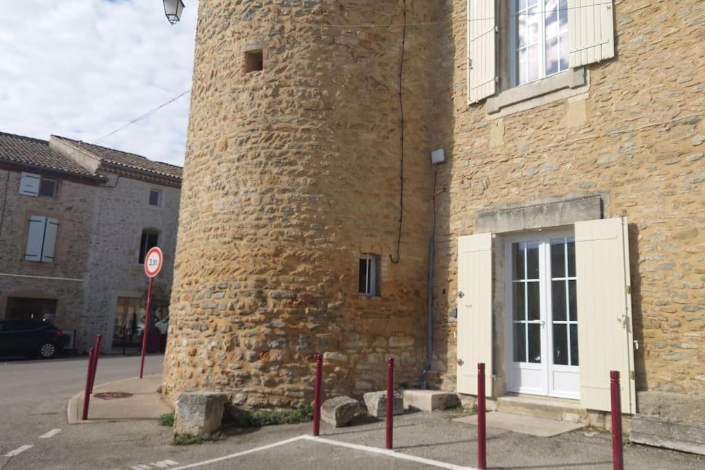 Appartement De La Tour Connaux 外观 照片
