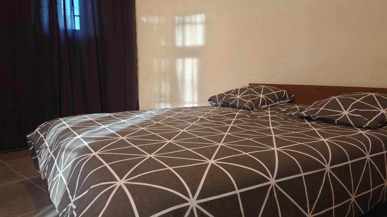 Appartement De La Tour Connaux 外观 照片
