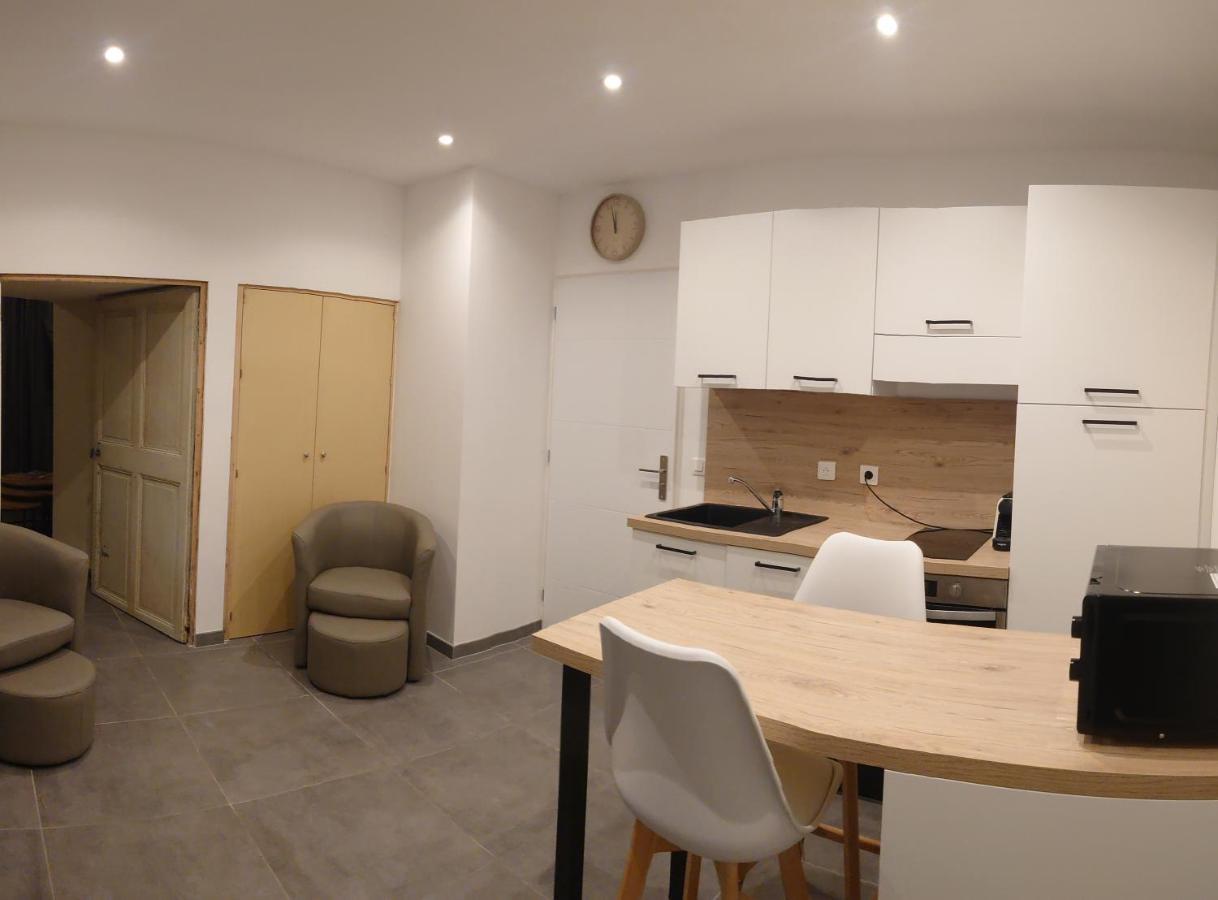 Appartement De La Tour Connaux 外观 照片