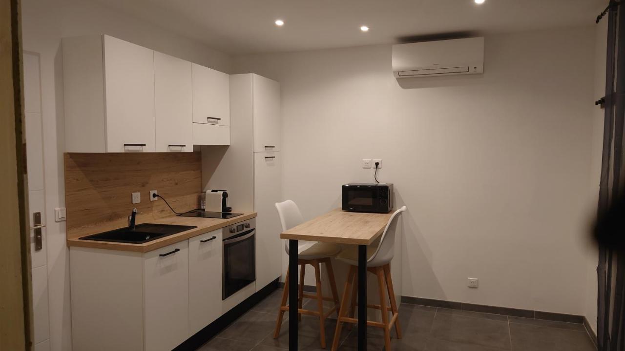 Appartement De La Tour Connaux 外观 照片
